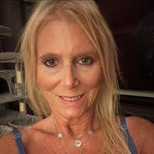 Are there any serving jobs available in Somers Point, NJ?