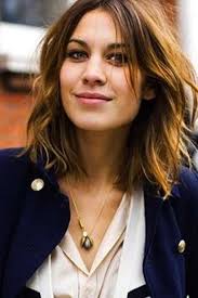 Media Melena Cortes De Cabello Para Cuello Corto Y Cara Redonda Pin En Cortes De Pelo Para Cara Cuadrada