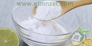 اهم 5 استخدامات بيكربونات الصوديوم في التنظيف تنظيف الكنب والسجاد تنظيف الميكرويف
