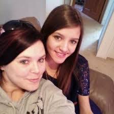 Carrie Bonner's Instagram, Twitter & Facebook