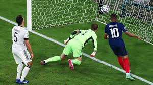 Deutschland hat sein auftaktspiel bei der em 2021 mit 0:1 (0:1) gegen frankreich verloren. Em 2021 Deutschland Verliert Durch Hummels Eigentor Gegen Frankreich Stern De