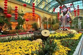 Bellagio Conservatory And Gardens Bellagio Las Vegas Vegas Attractions Bellagio Conservatory