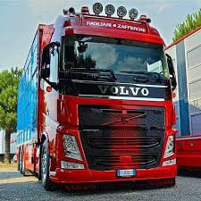 Caminhoes Volvo A Venda No Parana Pin Van Josue Op Tractocamiones Vrachtwagens