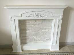 Finto Caminetto In Stile Shabby Fai Da Te Faux Fireplace Diy Fireplace Mantel Decor Shabby Chic Fireplace