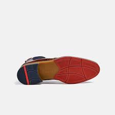 Lloyd Shoes Perú (@lloydshoes_pe) • Instagram photos and videos