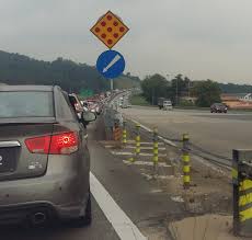 Cmna,ok??rsa mcm ada kekurangan kat picture nii. Berhati Hati Di Jalan Raya Sunah Suka Sakura