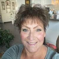 Lorie Mclaughlin's Instagram, Twitter & Facebook