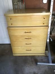 A wooden bedroom is an epitome of an earthy interior decor, and it's no less earthy when the design is modern. Vintage Bassett 50 S Blonde 4 Drawer Chest Dresser Chicago Pick Up Only Bassett 199 Vintage Bedroom Furniture Vintage Bedroom Sets Bedroom Vintage