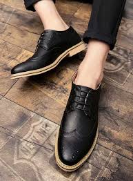 Black Retro Brogue Leather Derby Dress Shoe 1675 Dress Shoes Men Sneakers Men Fashion Mens Boots Fashion