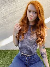 weejulietots on X: Start the new year off right, come look at my nudes 😏  t.coVpl2TMUqrM t.coMzv6SIAztb  X