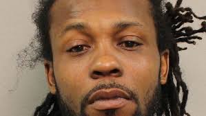 Police: Father leaves children in car