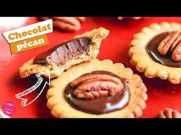 Recette De Mini Tartelettes Chocolat Et Noix De Pecan Une Bouchee De Pure Gourmandise Mini Tarte Recette De Tartelette Alimentation