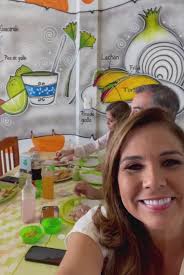 Muestra Mara en su cumpleaños que es gobernadora 24/7