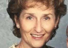 Polly Crowley's Instagram, Twitter & Facebook