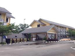 It is a walking distance to billion super market.cooking and washing facilites provided. Mpp Uitm Segamat On Twitter Kolej Kediaman A Kolej Sulok Belingkung Siswa Uitmsegamat Http T Co Cwfs9lzqrz