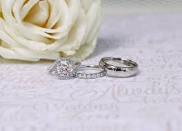 Buy Used Wedding Rings Online In 2020 Wedding Ring Designs Diamond Wedding Sets Wedding Rings Online