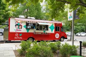 Current Food Truck Schedule:... - Klyde Warren Park | Facebook