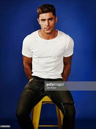 Pin By Juli Singh On Zac Efron Zac Efron Style Zac Efron Photoshoot