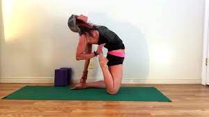 If flexibility in your spine isn't something that comes easy to you, then just looking at this pose is enough to cause back pain. Yoga Camel Pose Ustrasana Variation With Shoulder Stretch Youtube