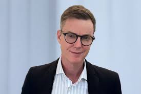 DAVID-HORE-HS2024_1200x800px