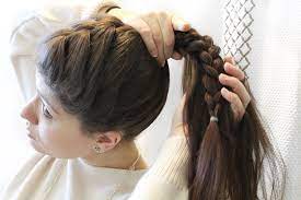 Travel Day Hairstyles Quick Easy Hairstyles For Those Early Morning Flights According To D Hair Styles Easy Hairstyles Quick Hairstyles