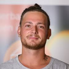 BE Netz AG : 30 Jahre Strom und Wärme aus der Sonne