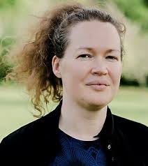 Chefredaktør: Politikerne bør tage en slapper på sociale medier