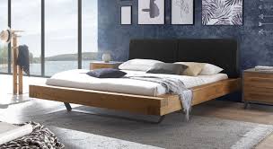 Betten aus rund 250 shops. Bett Schwebend In Balkenoptik Aus Massiver Wildeiche Valladion