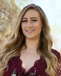 Kylie Nunn's Instagram, Twitter & Facebook