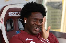 Ola Aina explains what Steve Cooper told him before he signed for  Nottingham Forest