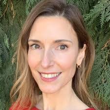 Carmen Mclean's Instagram, Twitter & Facebook