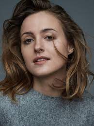 Renate reinsve is the actor who takes on this role and she takes off like a rocket, deserving star status to rival lily james or alicia vikander for her tremendously mature, sensitive and. Subtitle Talent