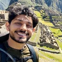 Viviana Landeros's Instagram, Twitter & Facebook