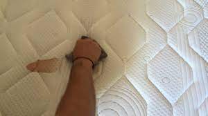 Maybe you would like to learn more about one of these? Comment Enlever Taches De Sang Sur Un Matelas Youtube