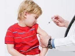 Vaccines, like any medicine, can have side effects that are usually mild and brief. Can The Baby Take A Bath After Being Vaccinated How Should Parents Care After Taking A Shower Daydaynews