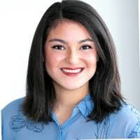 Eileen Ronan's Instagram, Twitter & Facebook