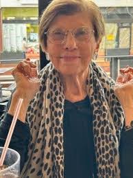 Ann Cantor's Instagram, Twitter & Facebook