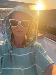 Did you know you can FREEZE avocado?! This is a game changer!! Recipe:  https://iwashyoudry.com/how-to-freeze-an-avocado/