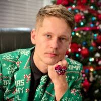 100+ "Lazorik" profiles