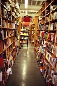 Powell S Books Heaven For A Book Lover Powell City Of Books Powells Bookstore Powells Books