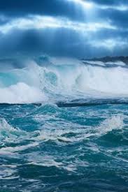 How Sea Spray Particles Evolve In The Atmosphere Ocean Waves Waves Ocean