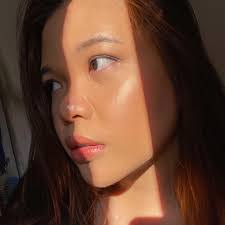 Cindy Gunawan's Instagram, Twitter & Facebook