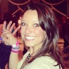 Amanda Ybarra's Instagram, Twitter & Facebook