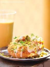 Dahi Kachori Recipe Khasta Kachori Chaat Moong Dal Raj Kachori Chaat Recipe Indian Food Recipes Vegetarian Indian Food Recipes Recipes
