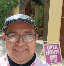 Hola, comunidad! I'm a dual citizen and visiting SMA from March 29th to  April 27th to get my INE, bank account, etc. Looking for a trustworthy  realtor bc I'm interested in viewing