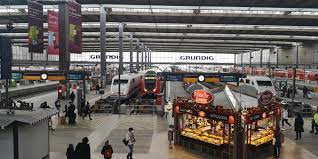 One transfer is s8 to munchen hbf (tief) and 10 min walk to munchen hbf for a connecting train to kitzbuhel. Munich Central Station Railway Station Outdooractive Com
