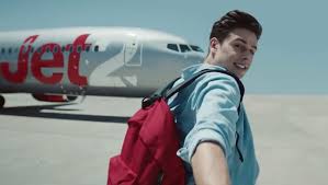Jet2holidays has 35 reviews with an overall consumer score of 4.4 out of 5.0. Love Island S Tom Was In A Cringey Jet 2 Tv Advert Before Entering The Villa