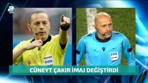 Hakem cüneyt çakır ise bunun ardından penaltı noktasını gösterdi. A Spor Erman Toroglu Demek Ki Cuneyt Cakir Da Sac