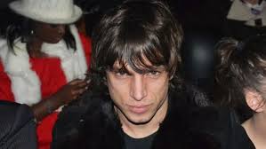 We would like to show you a description here but the site won't allow us. Una Joven Denuncio Que Joaquin Levinton Cantante De Turf La Drogo Y La Violo Tn