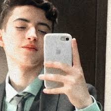 Misael Gutiérrez charts 🎶🎤